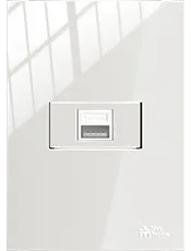 Tomada Carregador USB Entrada 110-240VCA 0,1A e Saída 5VCA-10W-2A Horizontal com placa ON Branca